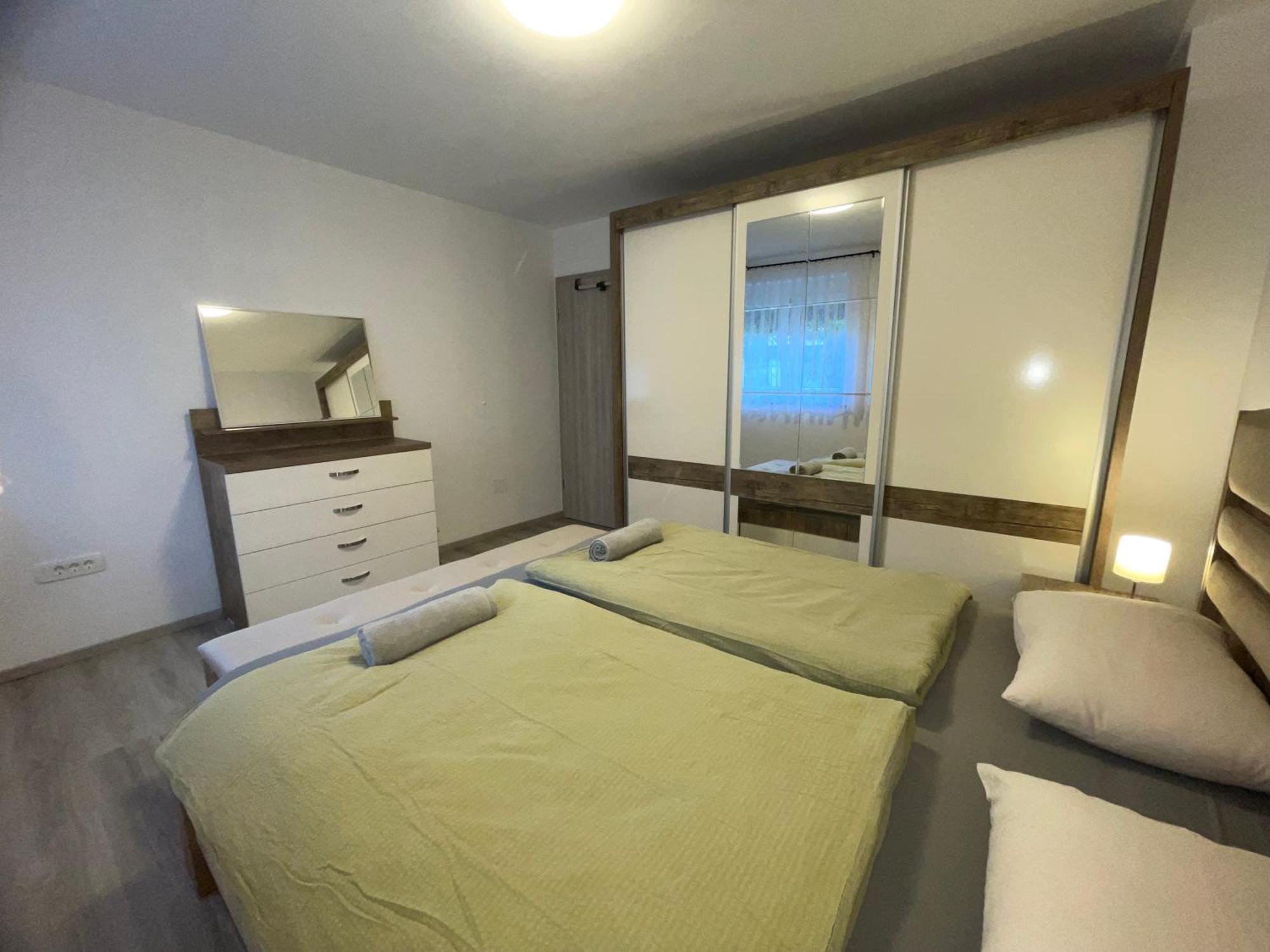 Apartma Dzana Zaga Exterior photo